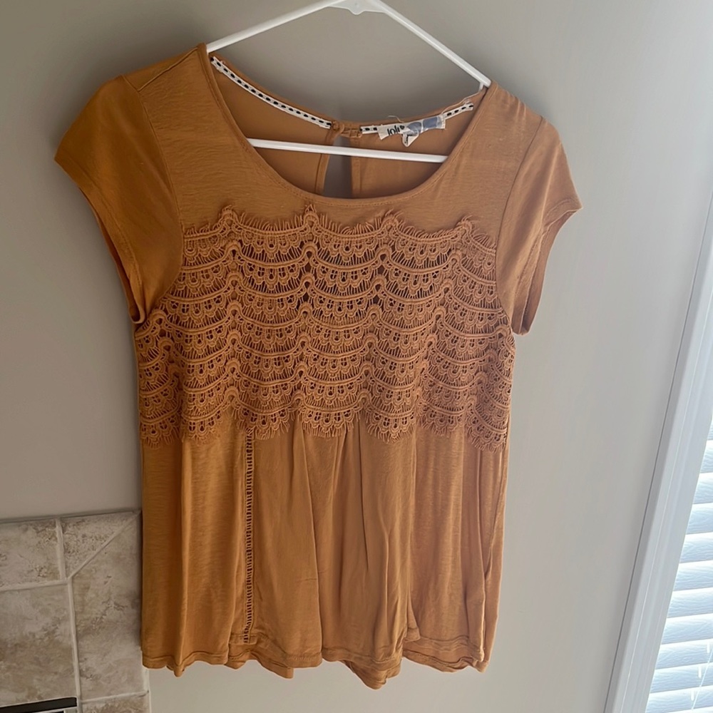 Yellow jolt summer top